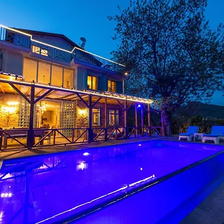 Acgua Casa Kayakoy'de 5 Yatak Odali Mustakil Villa